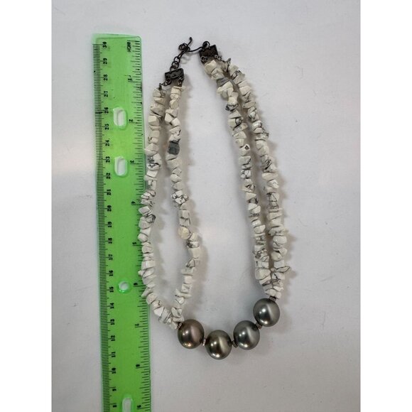 Vintage White Howlite & Gray Pearl Beaded Necklace With Hook Closure 8 Inches Lo - Picture 12 of 16